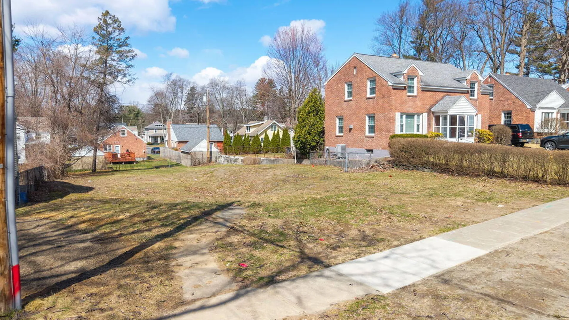 Property at 10 Oxford Road, Albany, NY 12203 10