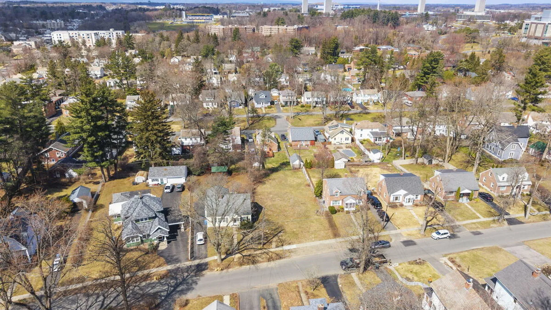 Property at 10 Oxford Road, Albany, NY 12203 2