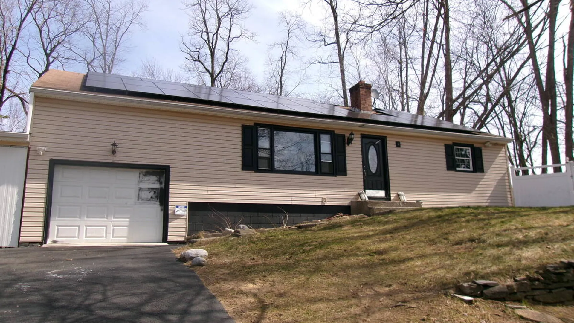 Property at 1 Gilmore Terrace, Guilderland, NY 12303 3
