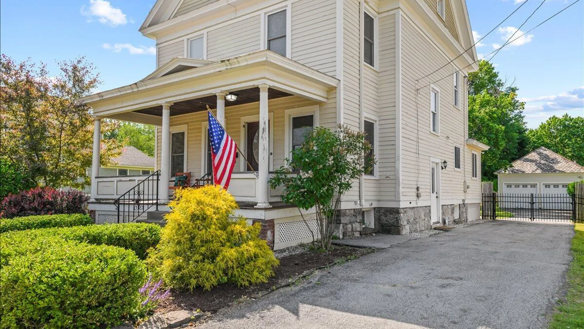 Property at 162 Lake Avenue, Saratoga Springs, NY 12866 2