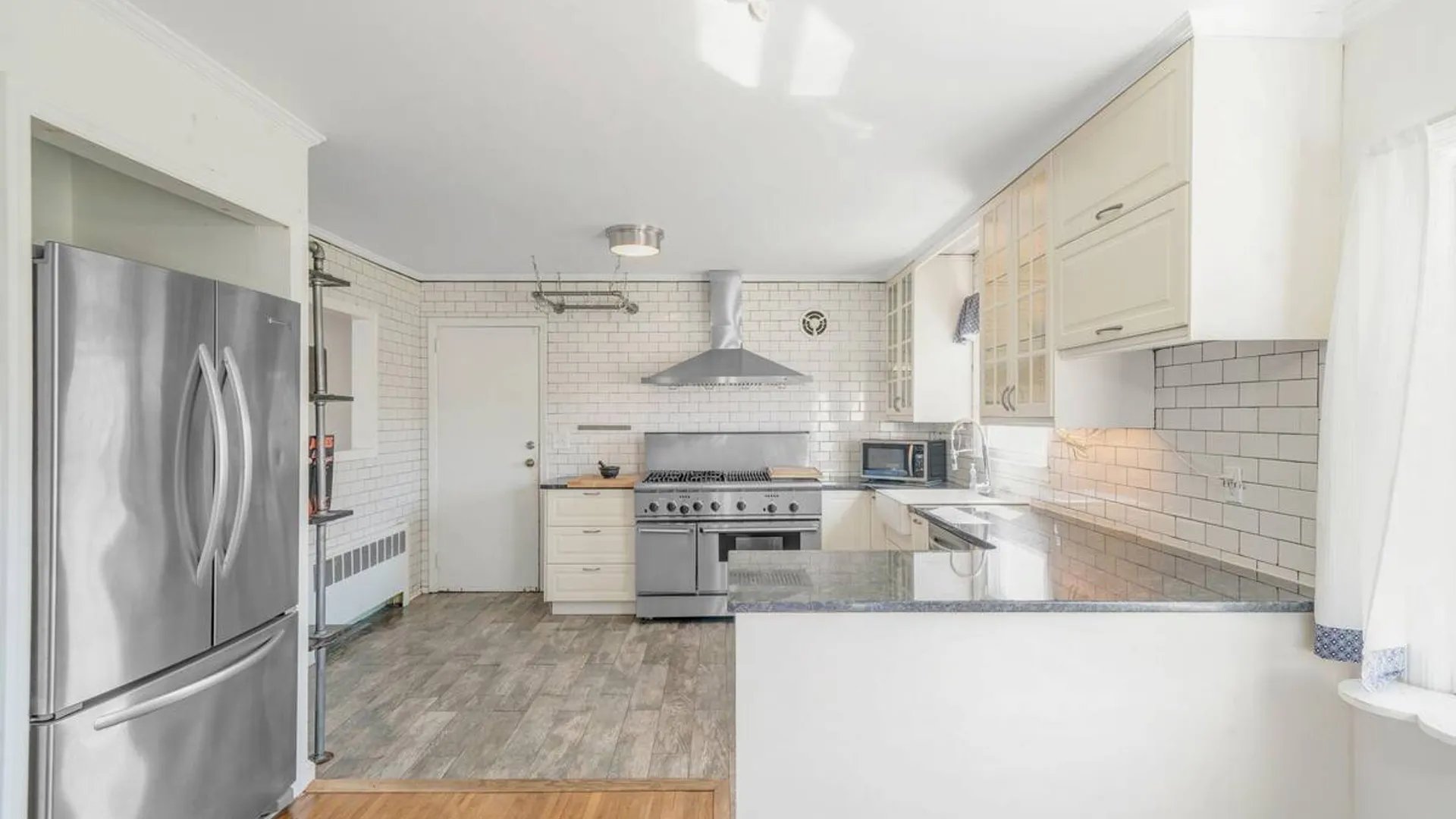 Property at 10 Clarence Street, Copiague, NY 11726 18