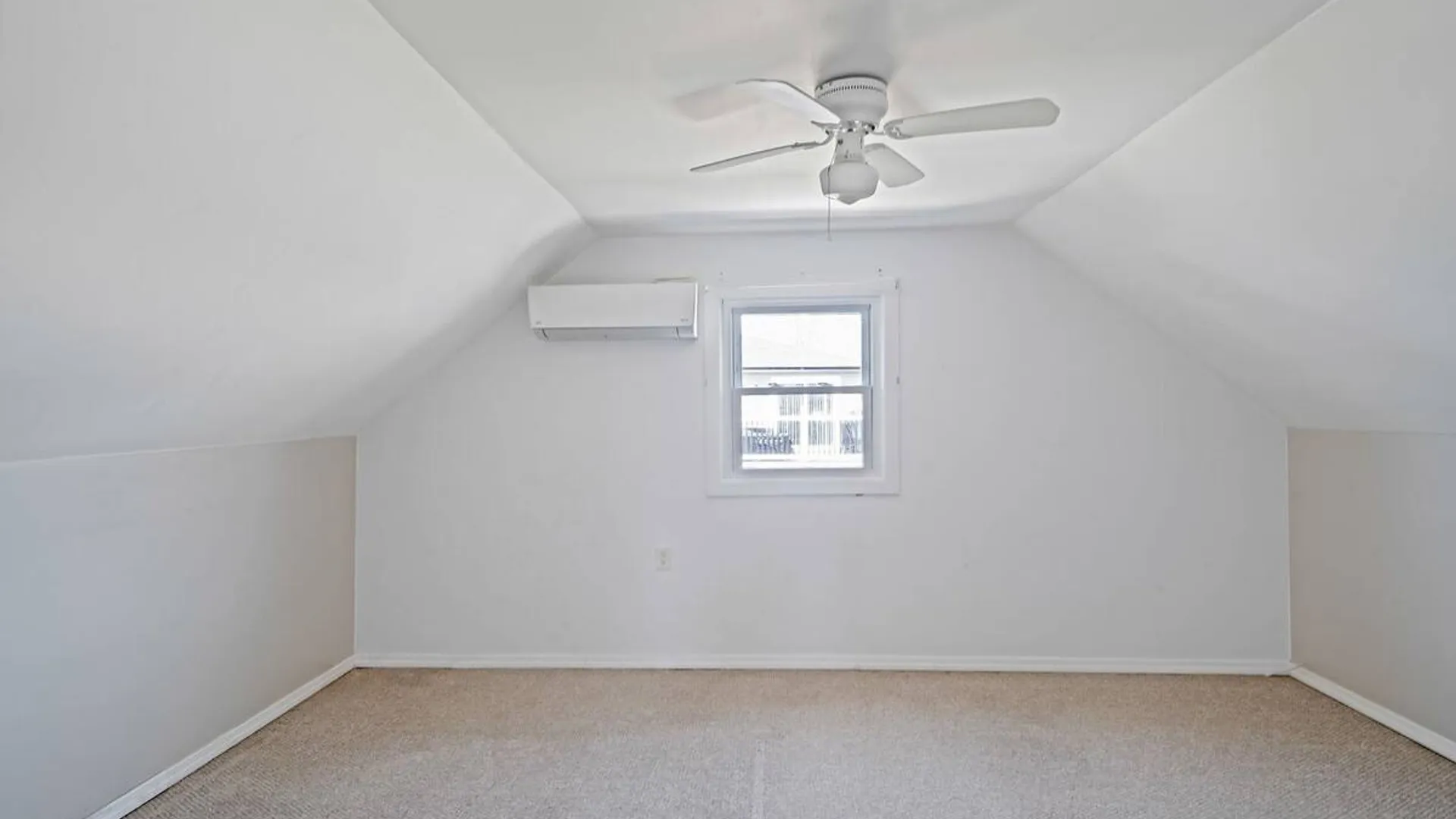 Property at 10 Clarence Street, Copiague, NY 11726 27