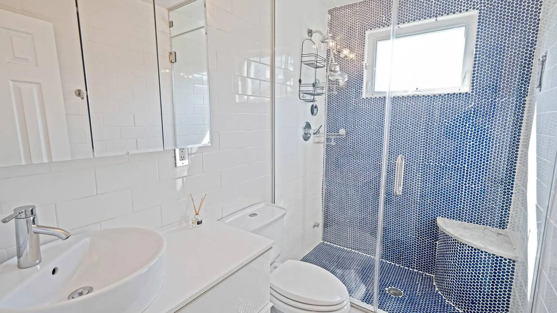 Property at 10 Clarence Street, Copiague, NY 11726 30