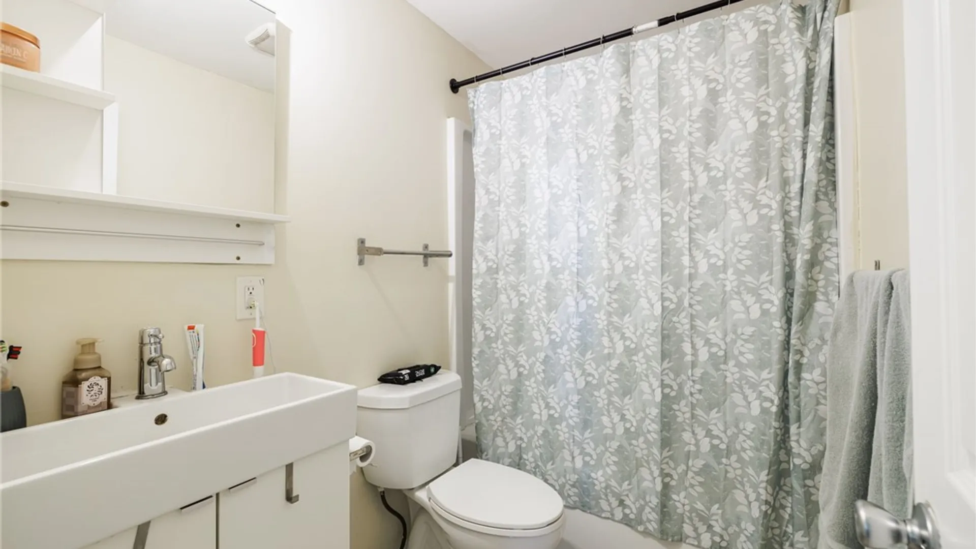 Property at 1032 Exchange Street, Rochester, NY 14608 15