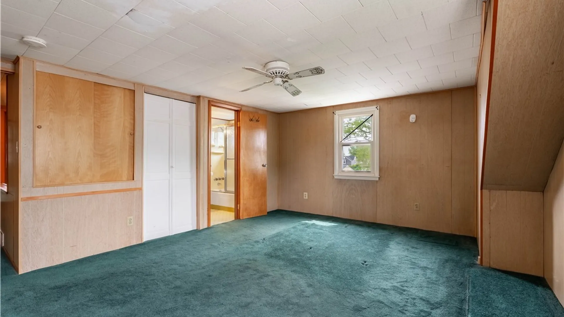 Property at 1715 Parker Boulevard, Tonawanda, NY 14150 19