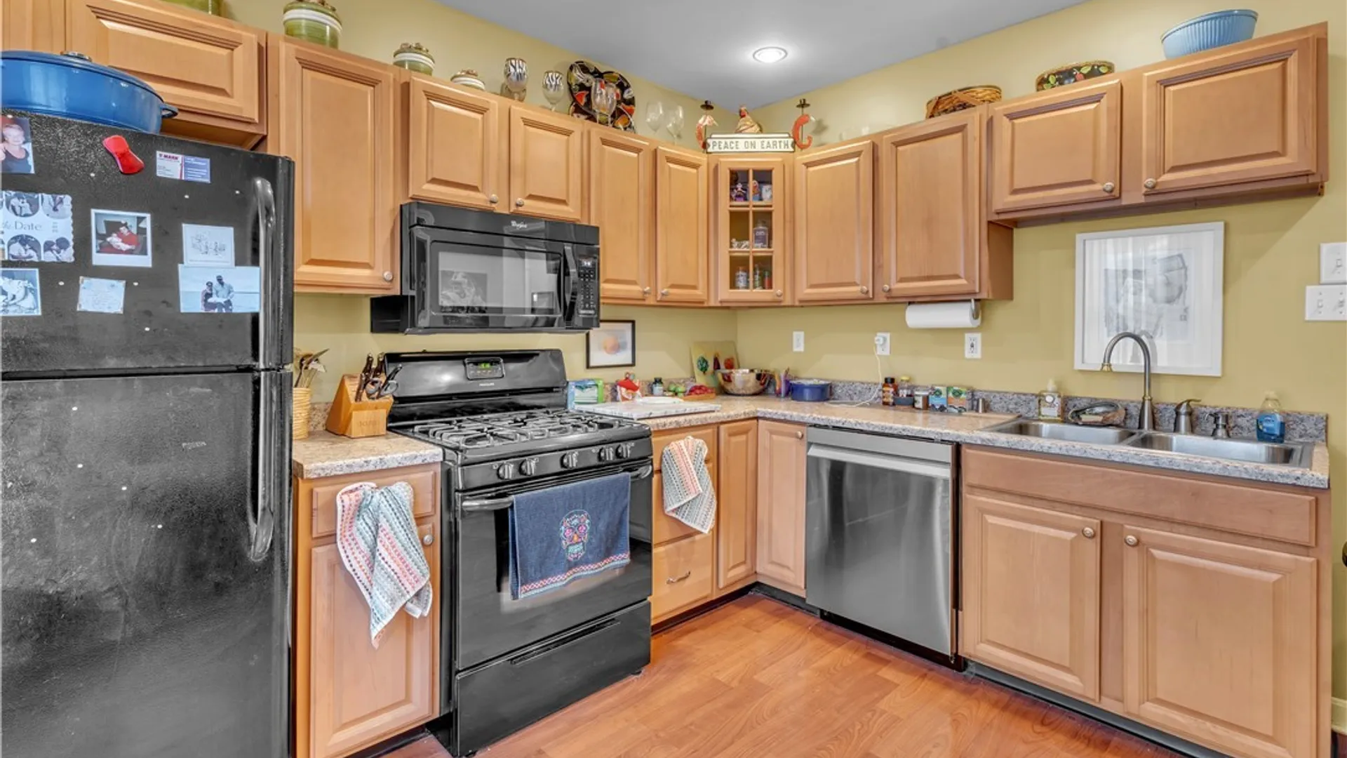 Property at 11 Oakhurst Avenue, Buffalo, NY 14220 17