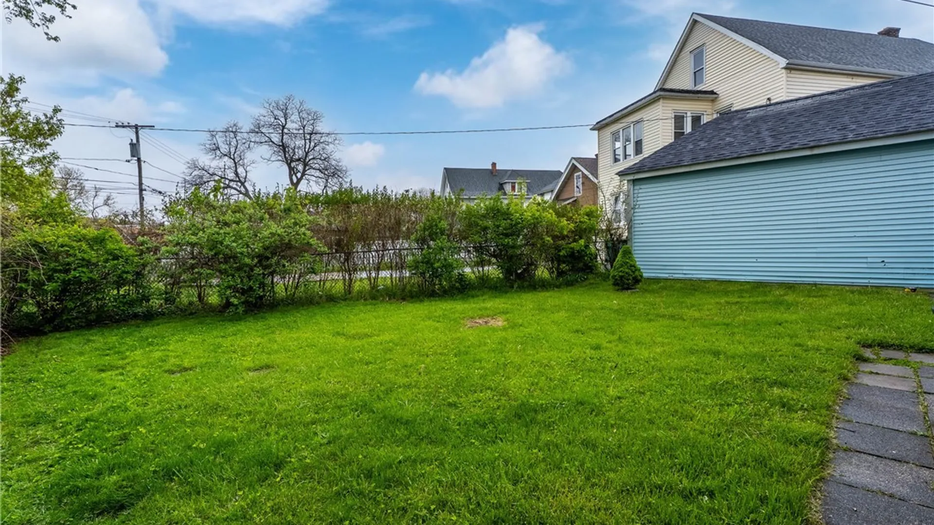 Property at 11 Oakhurst Avenue, Buffalo, NY 14220 40