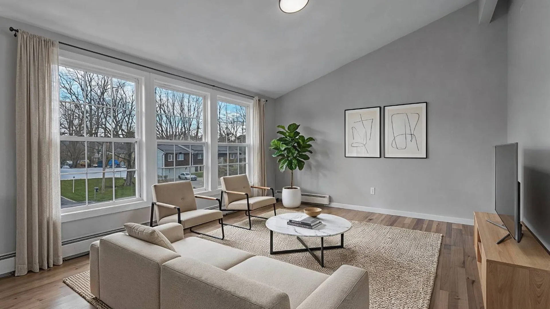 Property at 45 Magnolia Dr, Selden, NY 11784 10