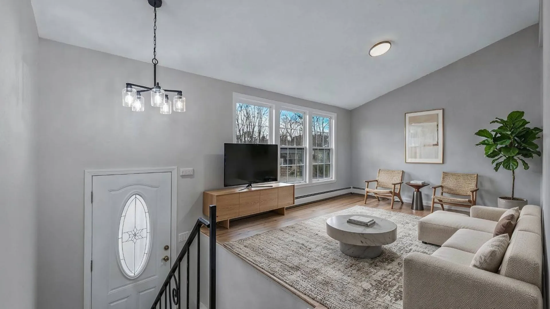 Property at 45 Magnolia Dr, Selden, NY 11784 13