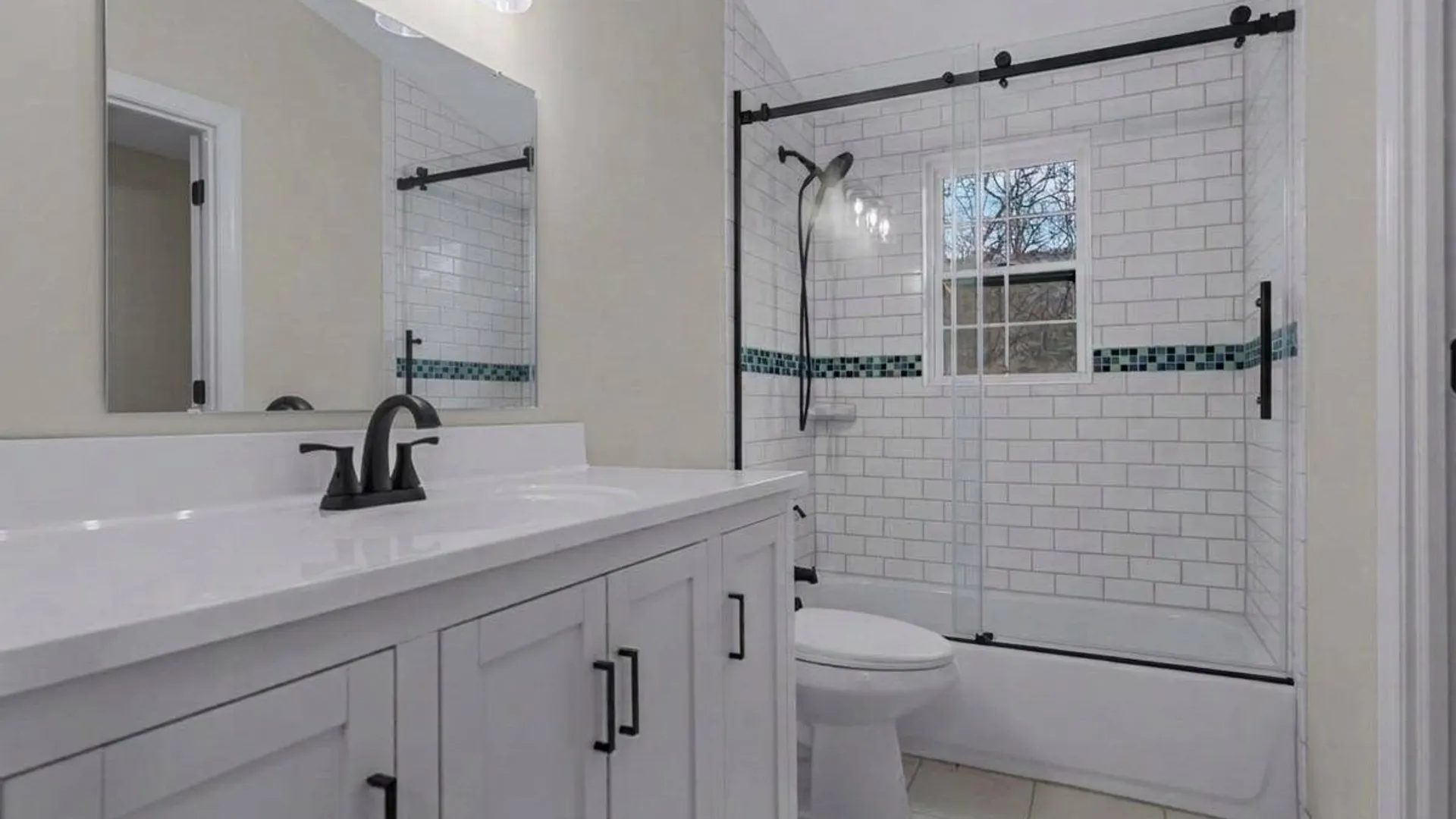 Property at 45 Magnolia Dr, Selden, NY 11784 21