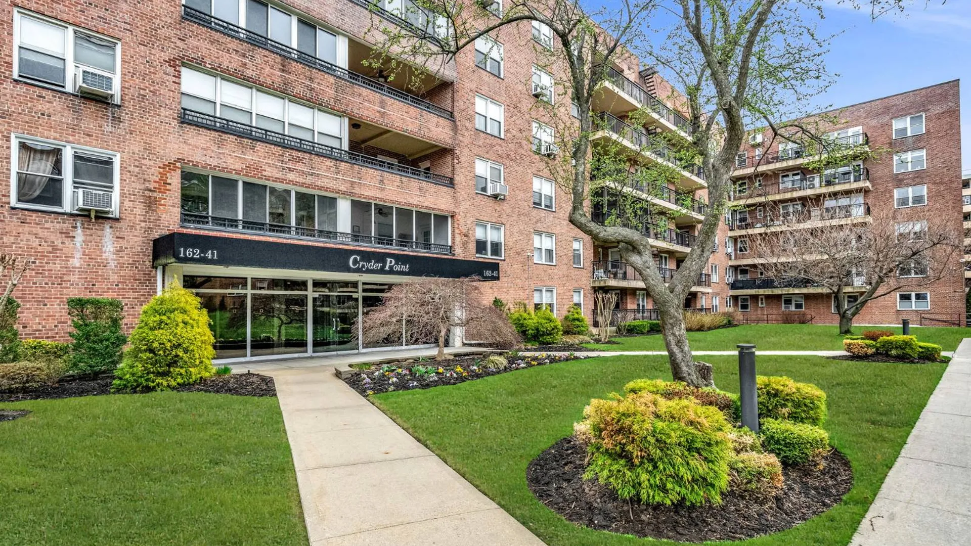 Property at 162-41 Powells Cove Boulevard, Whitestone, NY 11357 15