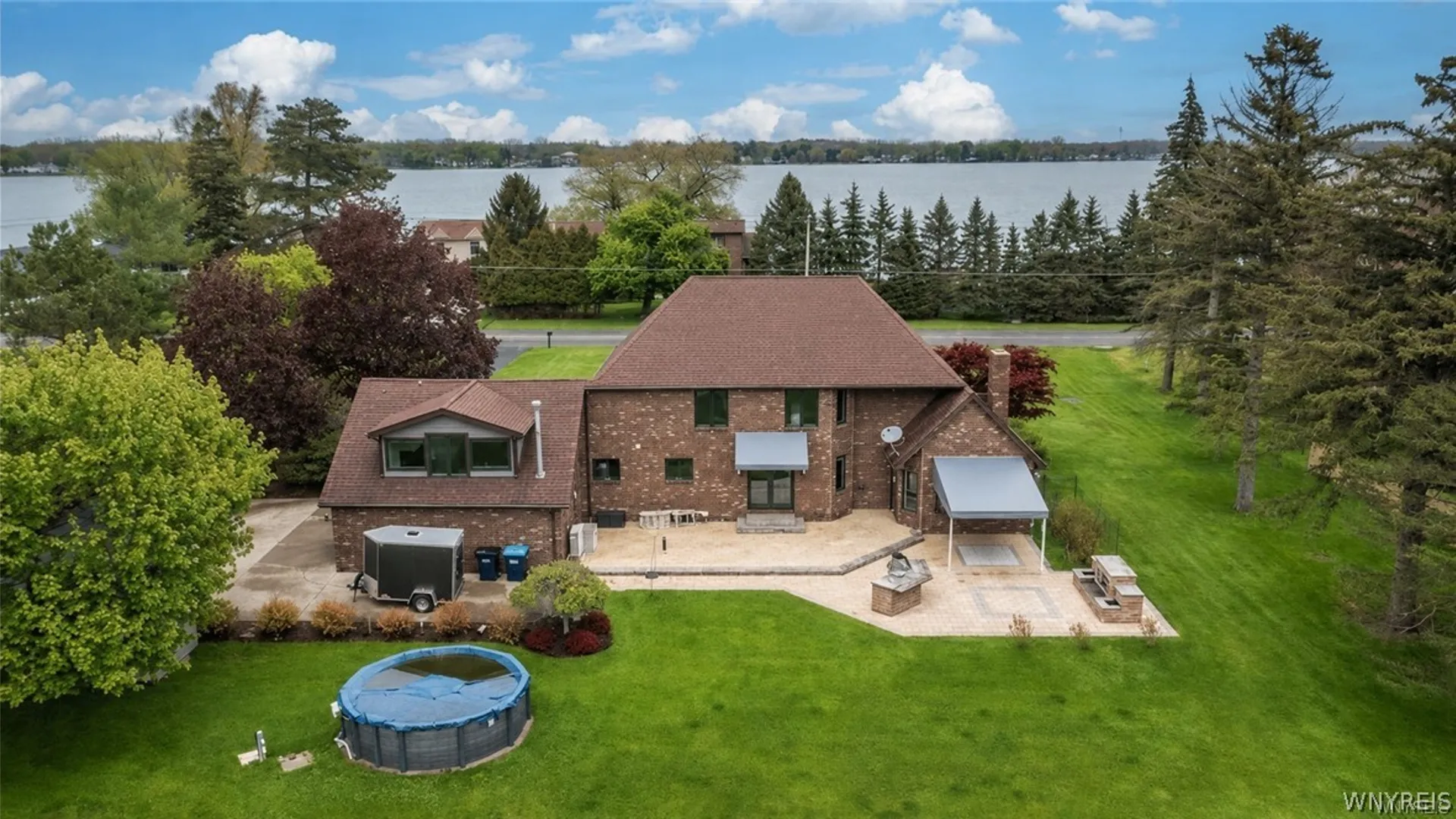 Property at 4950 East River Road, Grand Island, NY 14072 6