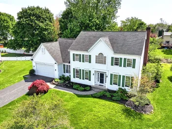 Property at 5 Lacosta Court, Perinton, NY 14450