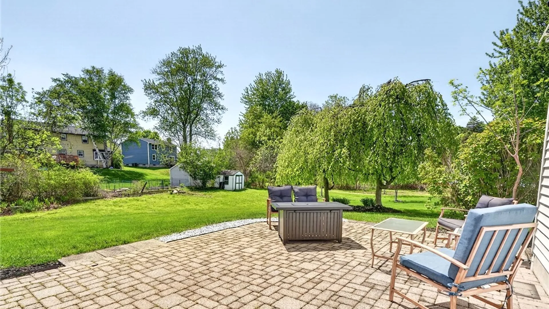 Property at 5 Lacosta Court, Perinton, NY 14450 42