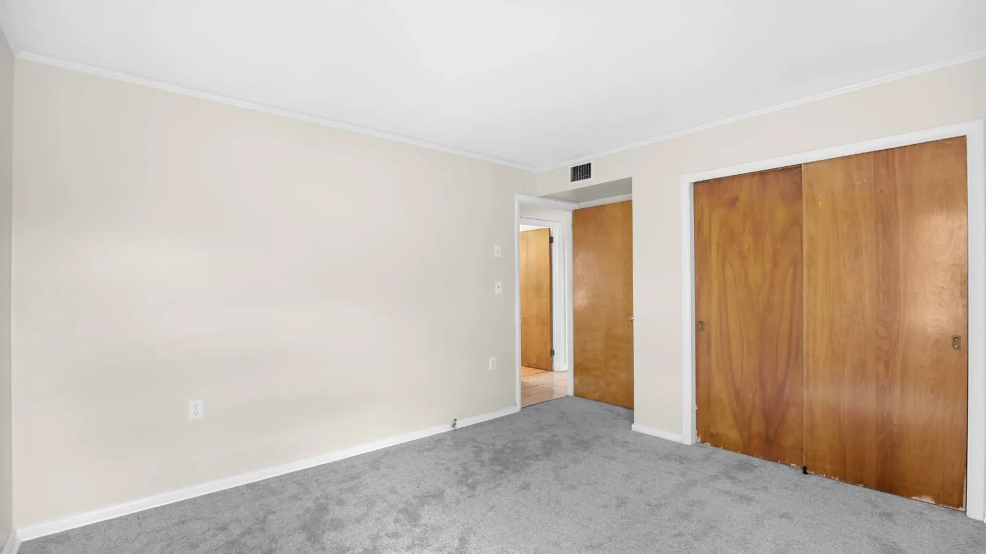 Property at 161 Doris Street, Port Ewen, NY 12466 7