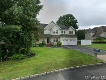 Property at 6 Debron Ct, Centereach, NY 11720