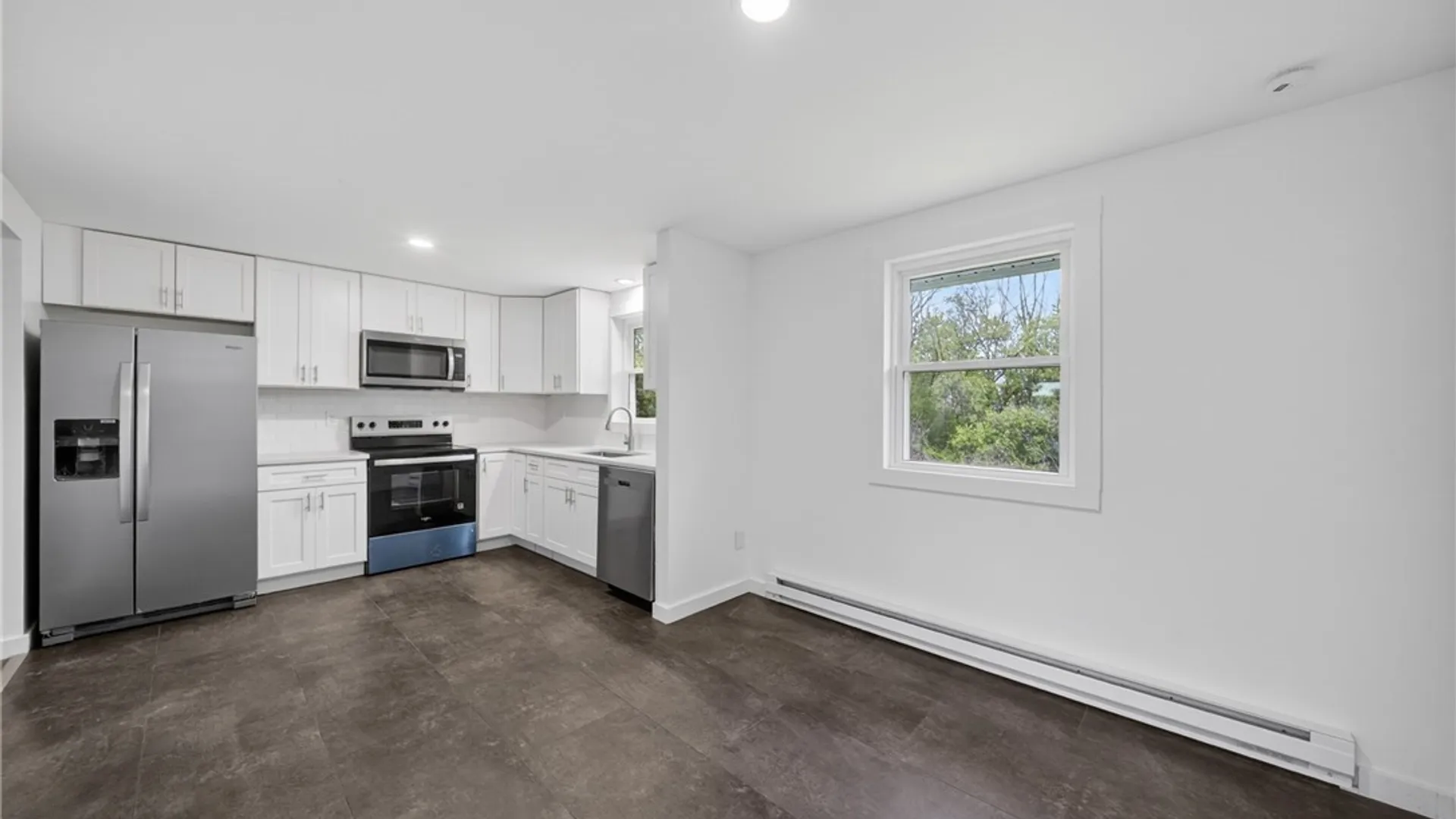 Property at 3728 Pendulum, Clay, NY 13027 19