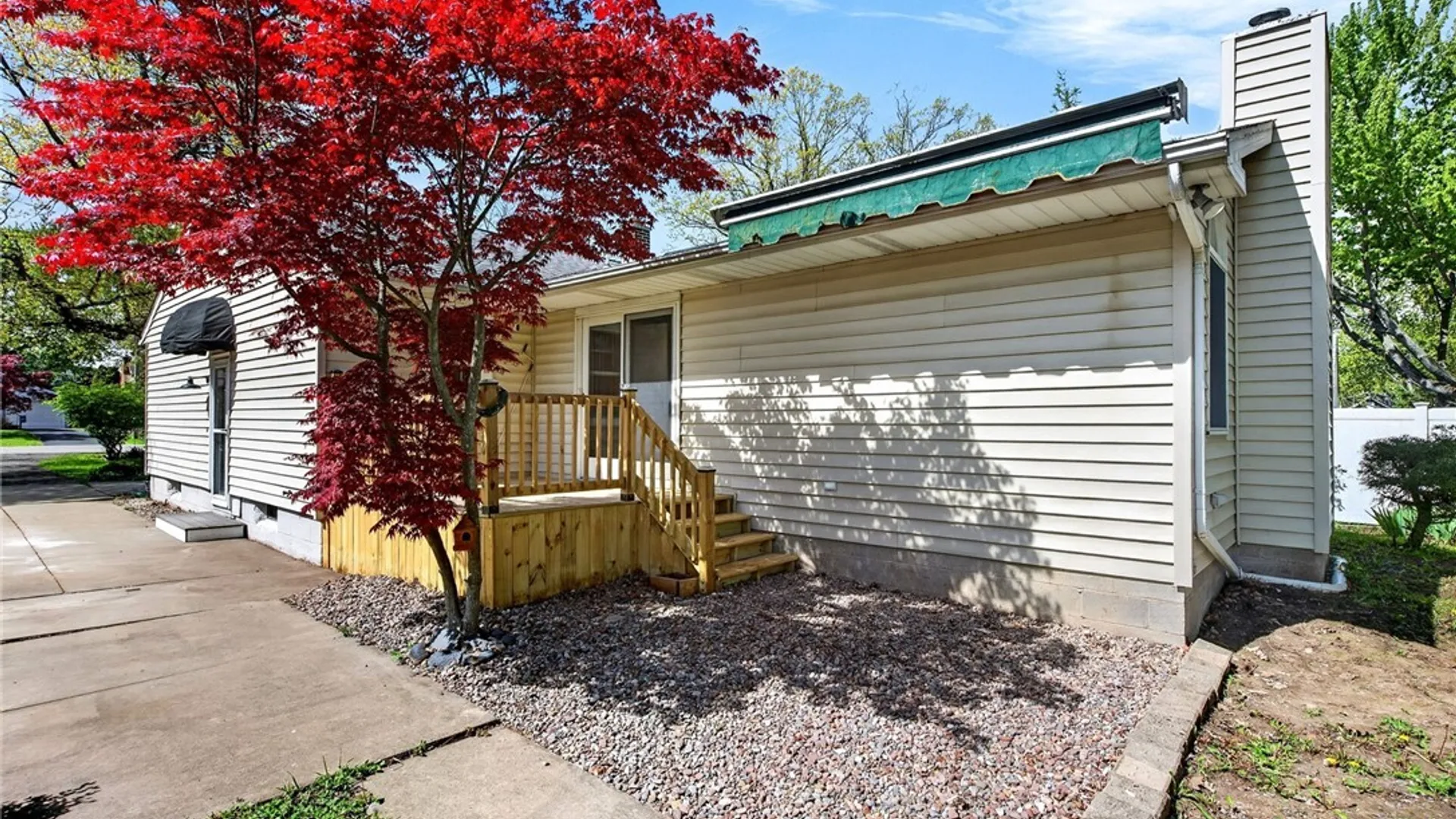Property at 780 Oneida Street, Lewiston, NY 14092 47