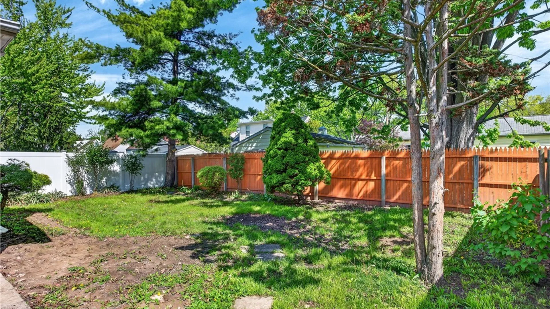 Property at 780 Oneida Street, Lewiston, NY 14092 49