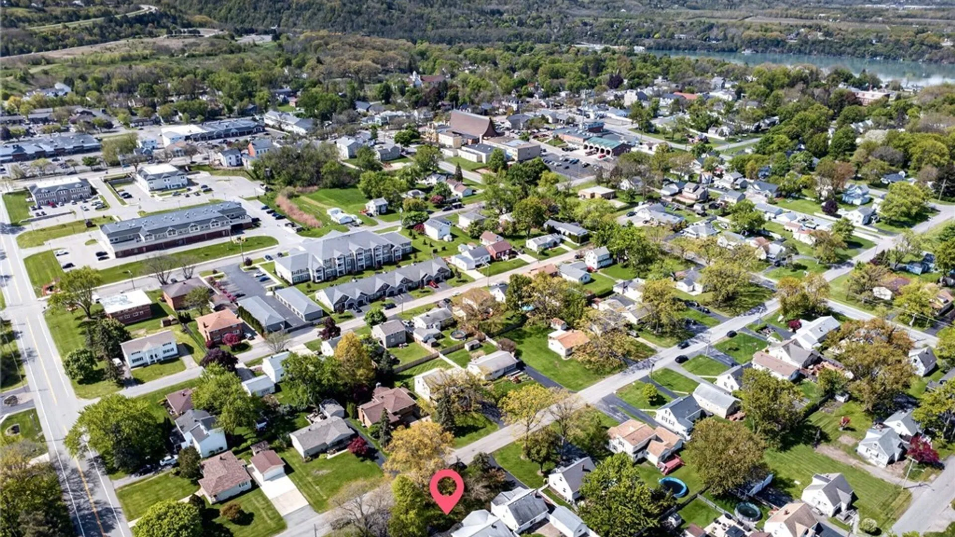Property at 780 Oneida Street, Lewiston, NY 14092 5