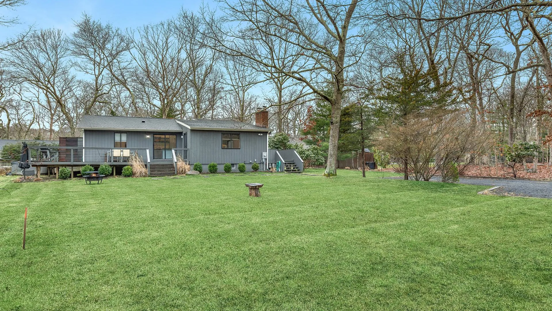 Property at 28 Seabright Ave, East Hampton, NY 11937 10