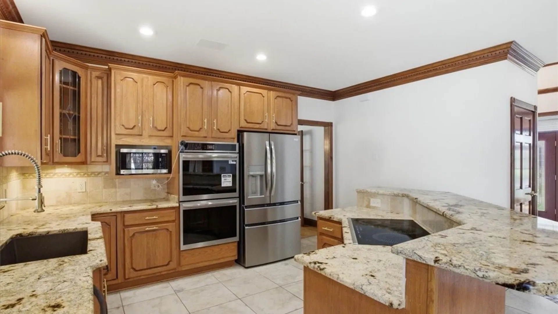 Property at 5559 Oakdale Lane, Clarence, NY 14221 19
