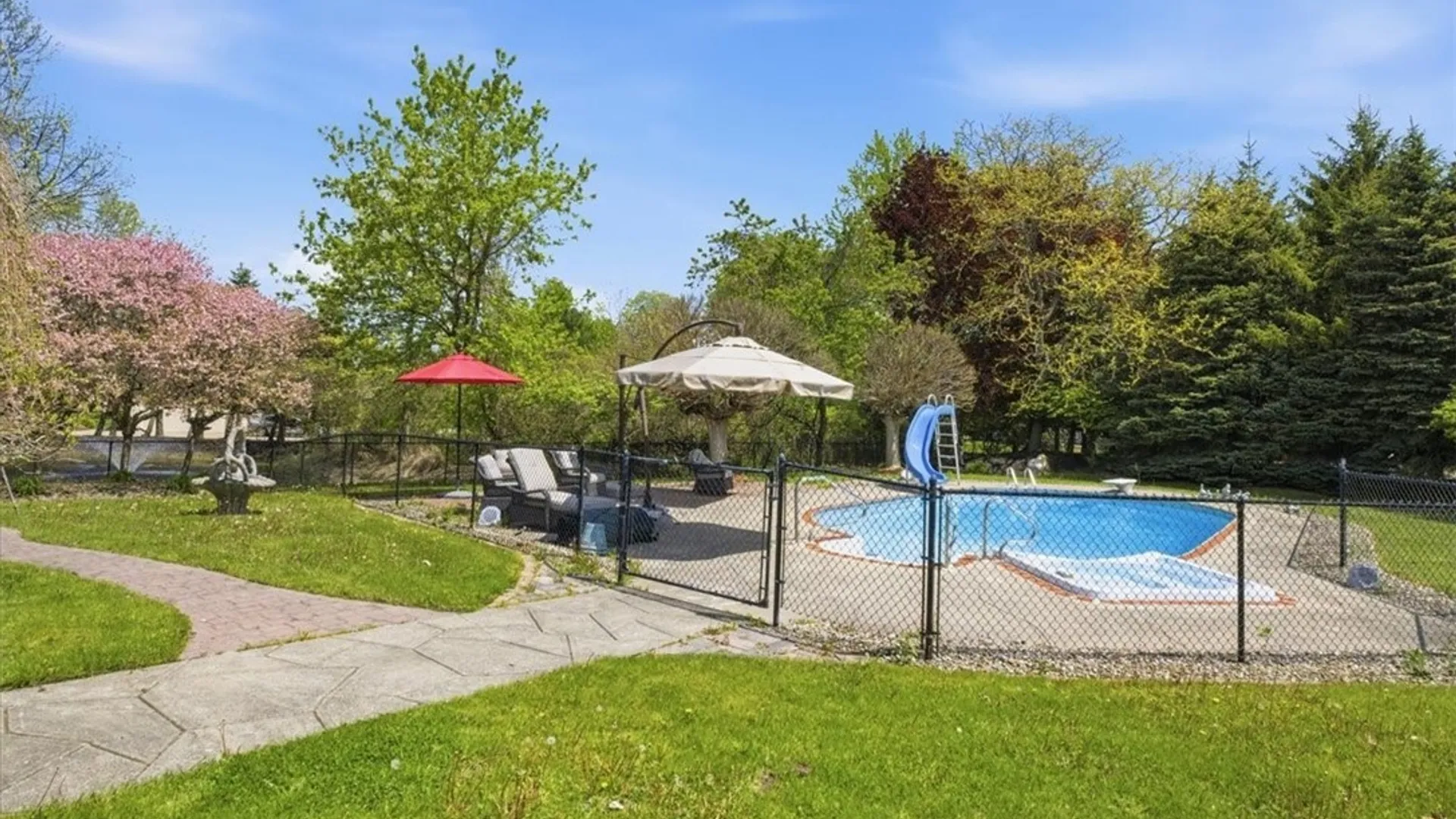 Property at 5559 Oakdale Lane, Clarence, NY 14221 44