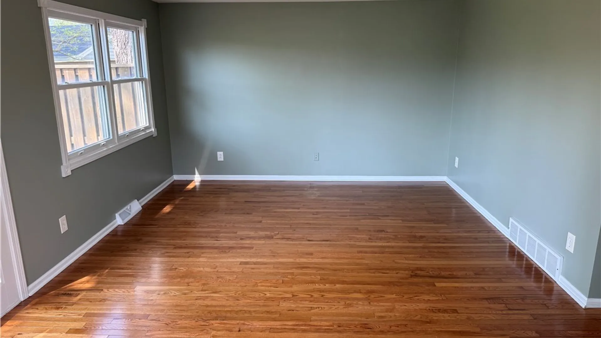 Property at 2554 Niagara Road, Wheatfield, NY 14304 13