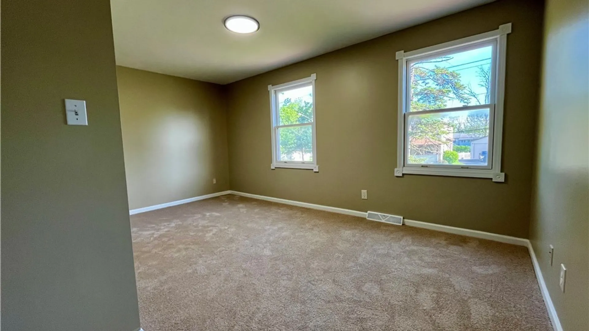 Property at 2554 Niagara Road, Wheatfield, NY 14304 26