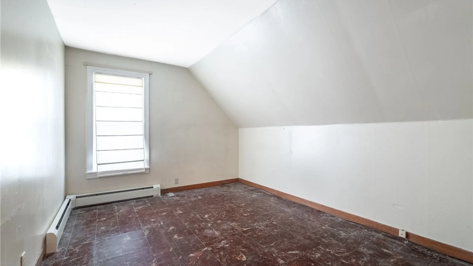 Property at 425 Hopkins Street, Buffalo, NY 14220 10