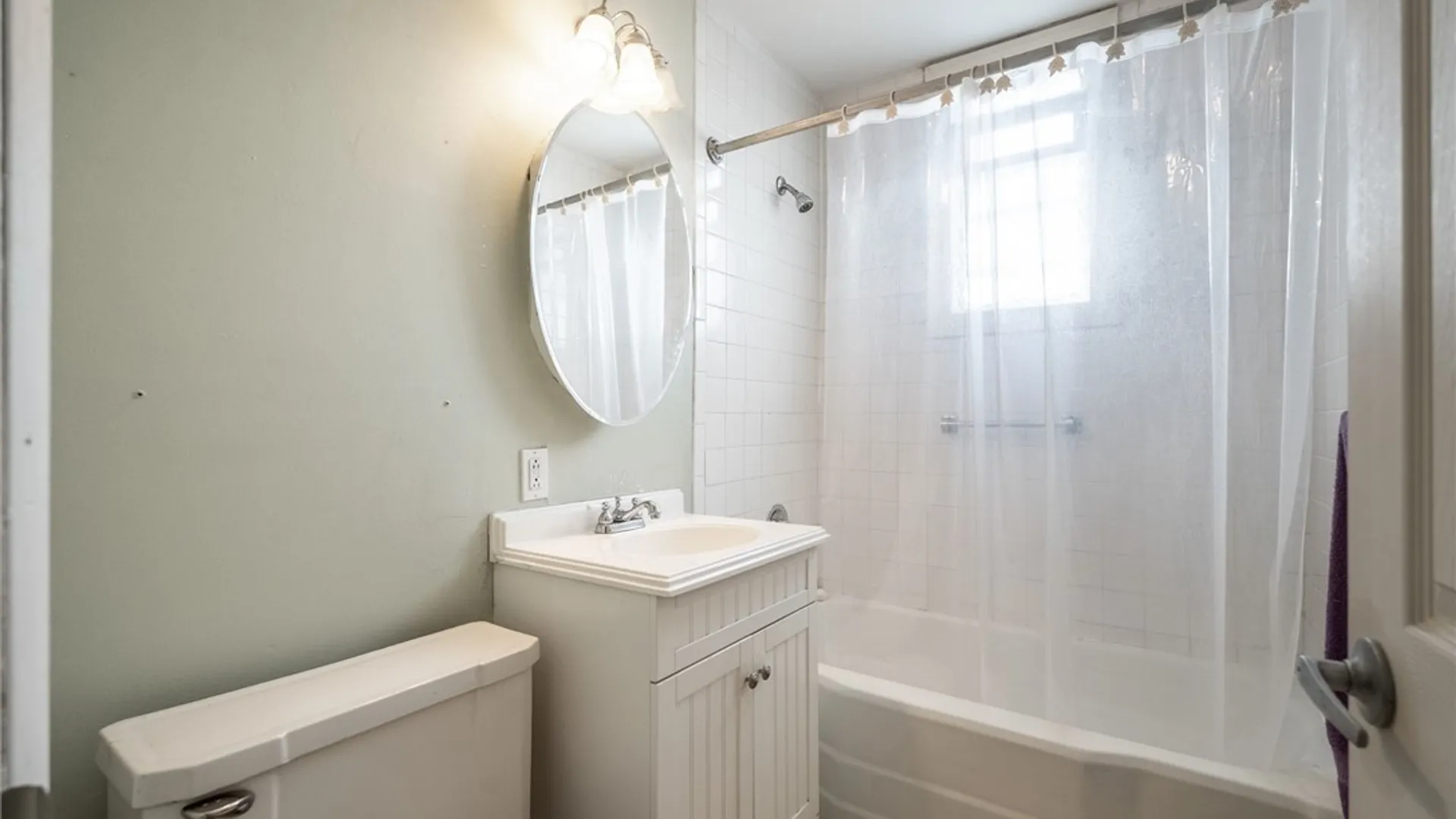 Property at 425 Hopkins Street, Buffalo, NY 14220 8