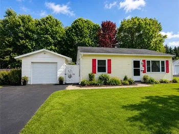 Property at 413 Woodburne Drive, Utica, NY 13502