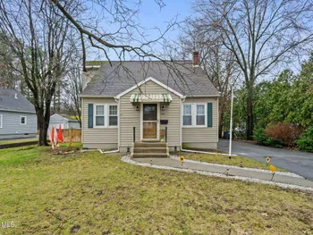 Property at 1002 Fort Hunter Road, Rotterdam, NY 12303