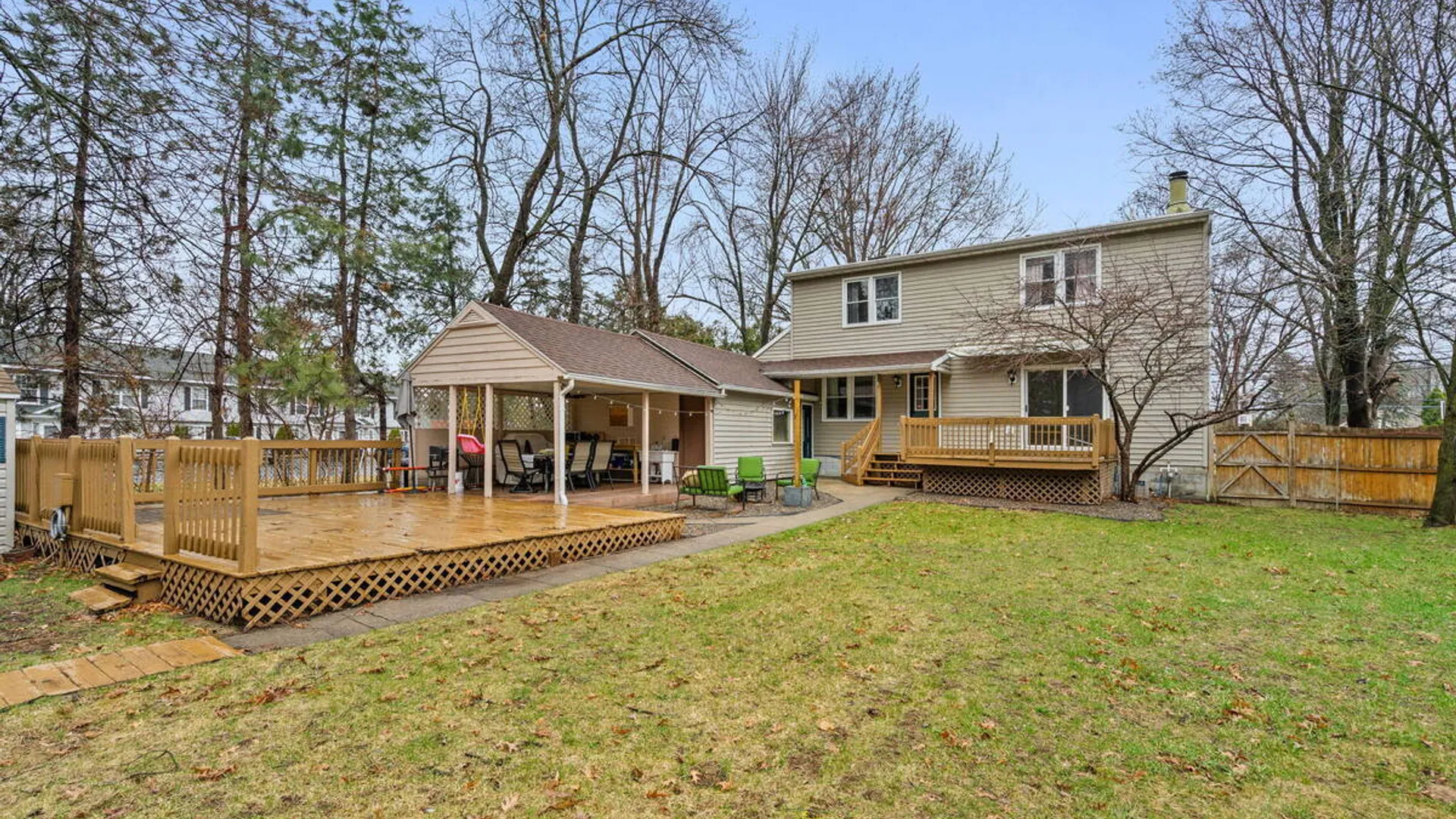 Property at 1002 Fort Hunter Road, Rotterdam, NY 12303 48