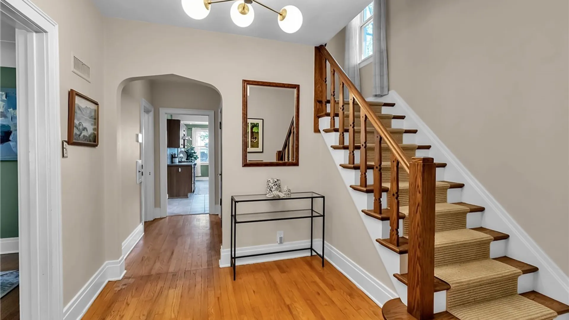 Property at 21 Briarcliff Road, Cheektowaga, NY 14225 4