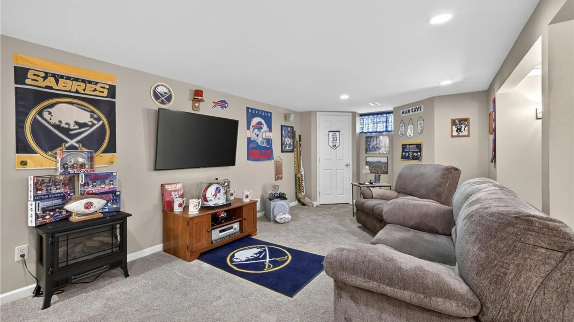 Property at 51 Via Donato, Lancaster, NY 14043 35