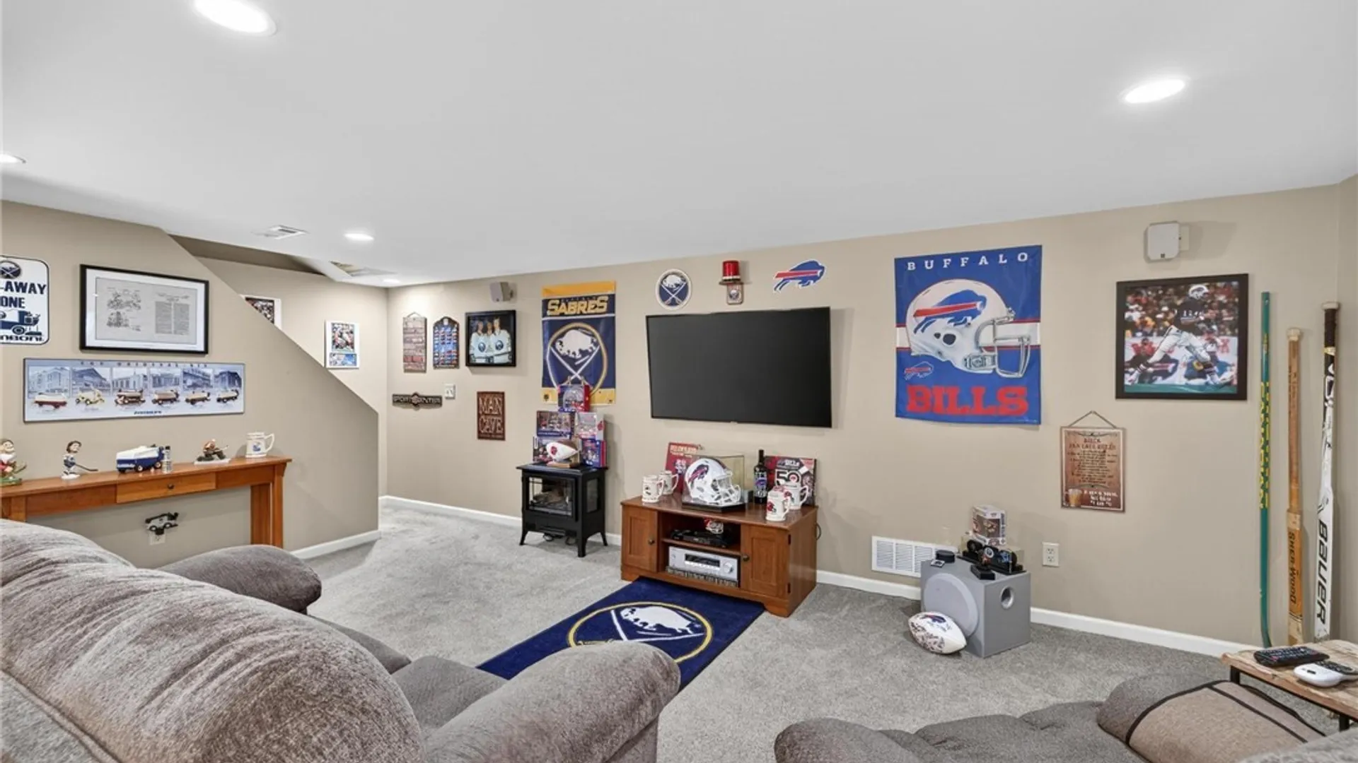 Property at 51 Via Donato, Lancaster, NY 14043 38