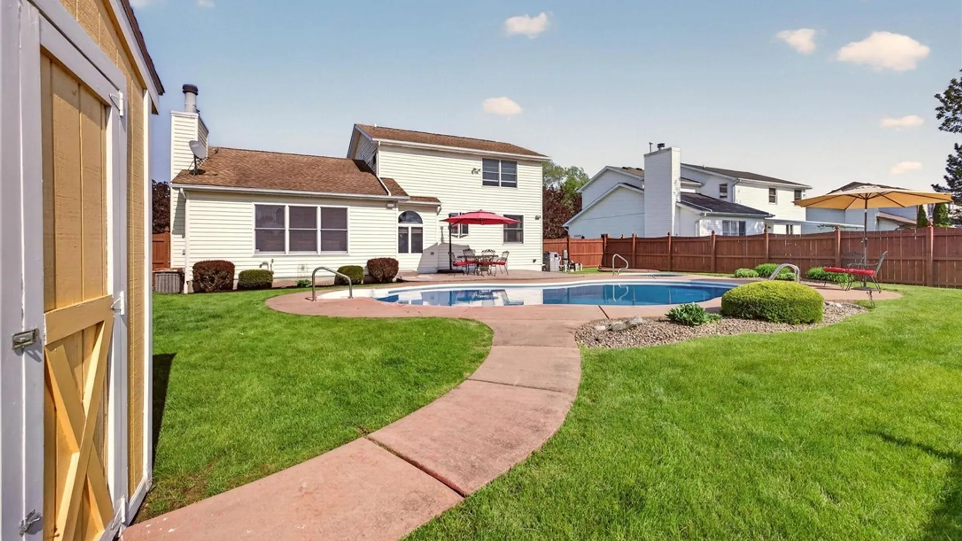 Property at 51 Via Donato, Lancaster, NY 14043 47
