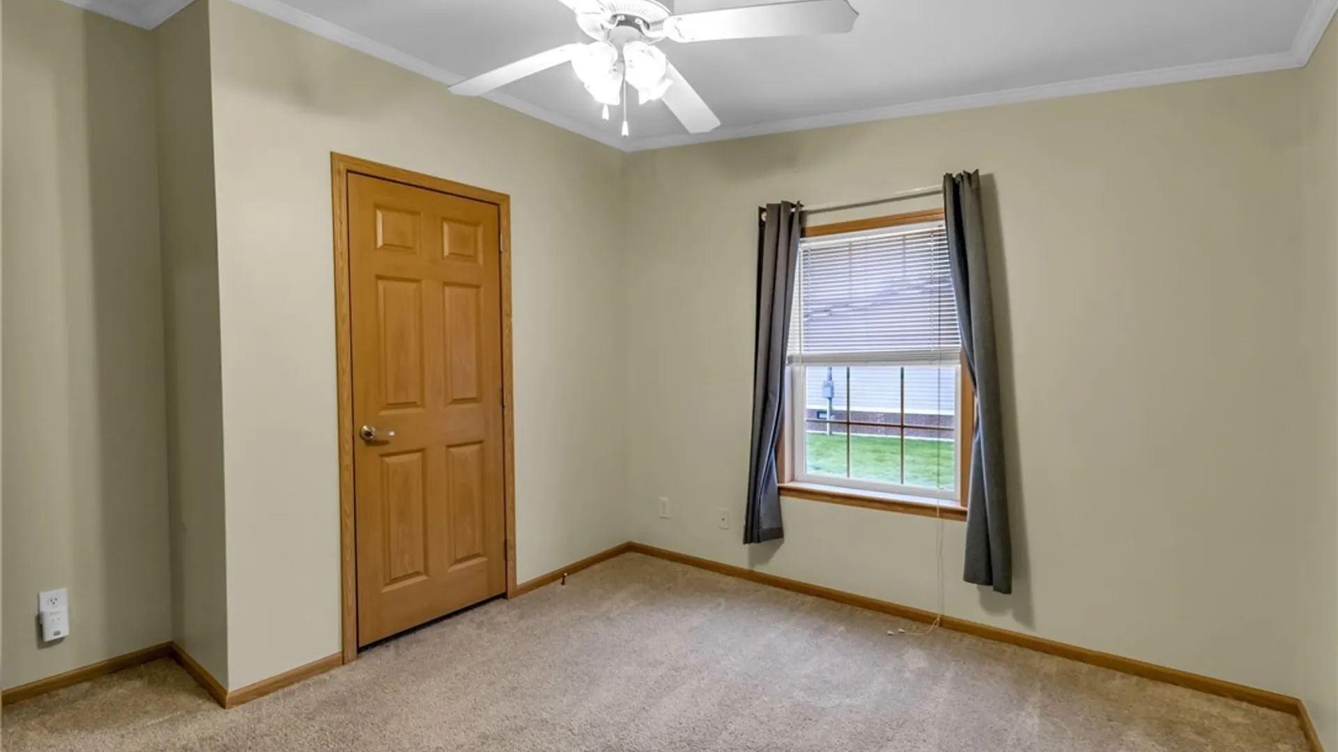 Property at 9899 Tobermory Avenue, Clarence, NY 14031 20