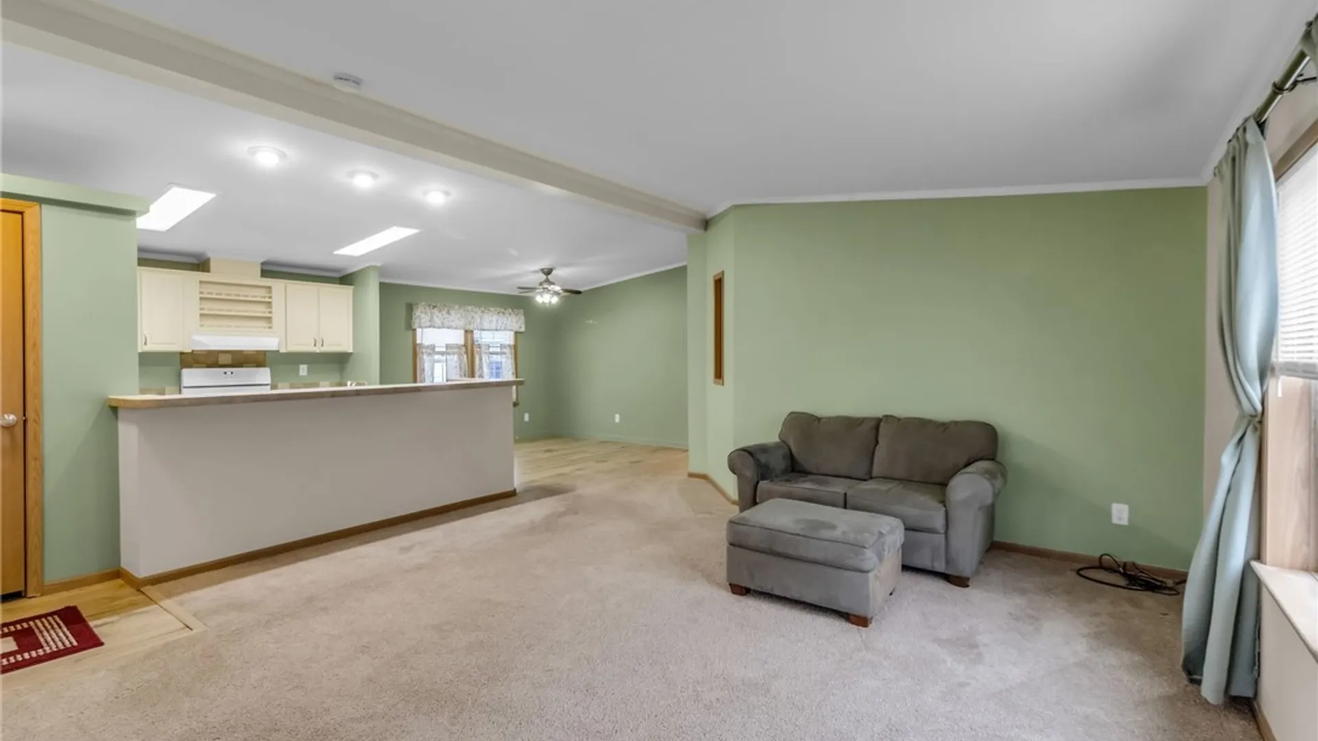 Property at 9899 Tobermory Avenue, Clarence, NY 14031 6