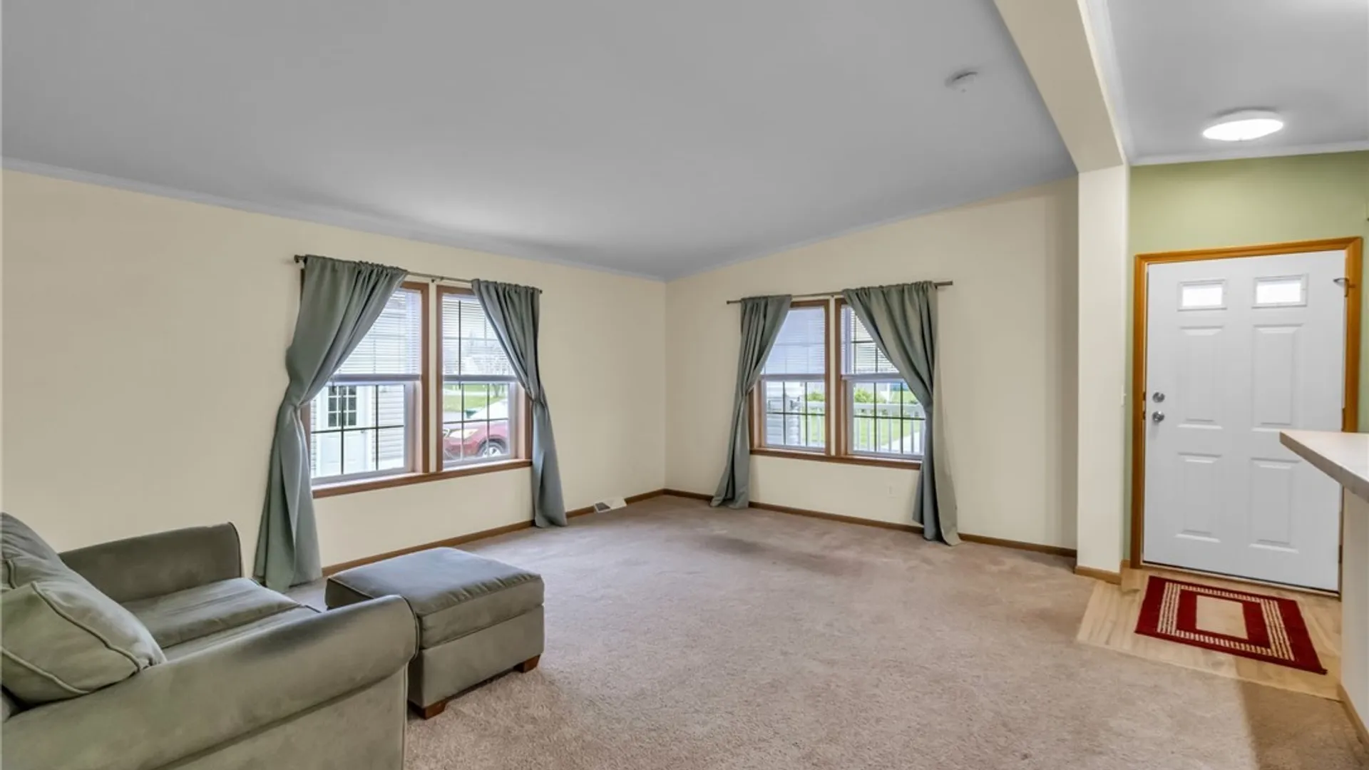 Property at 9899 Tobermory Avenue, Clarence, NY 14031 7