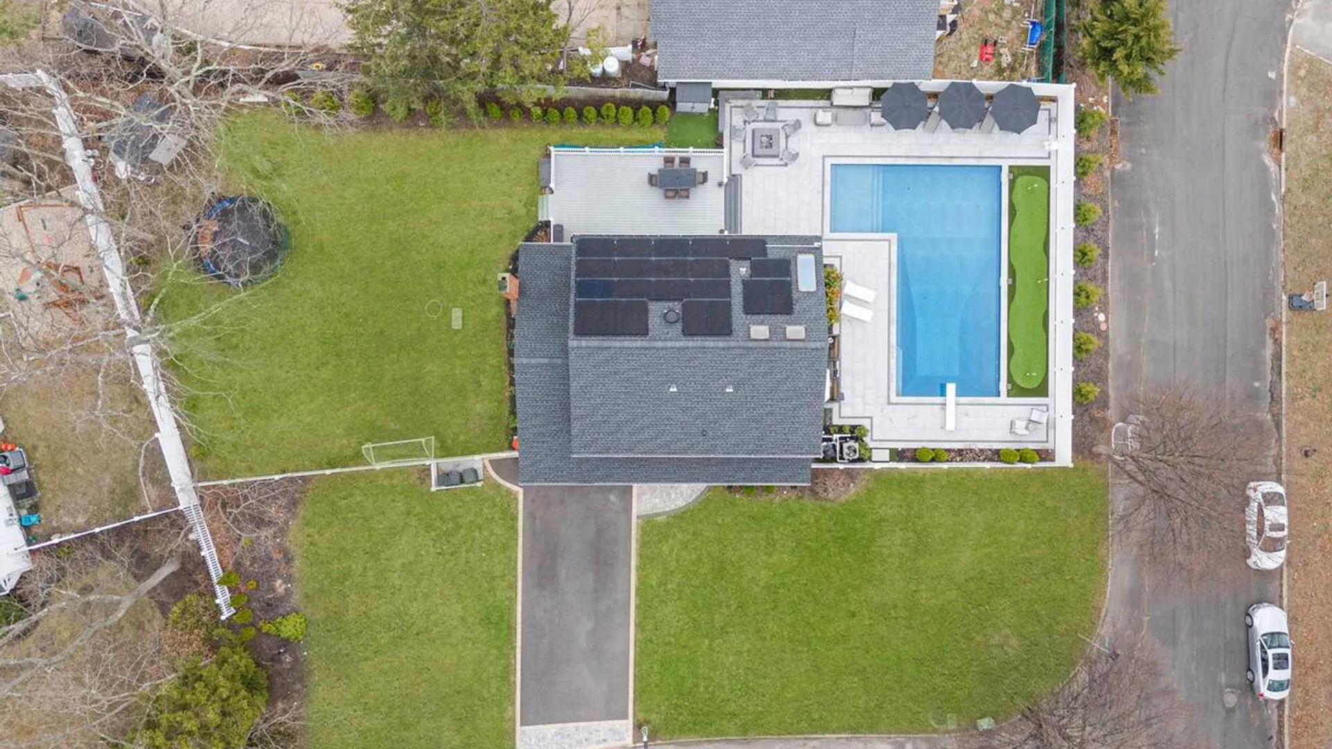 Property at 6 Crusader Lane, Nesconset, NY 11767 5