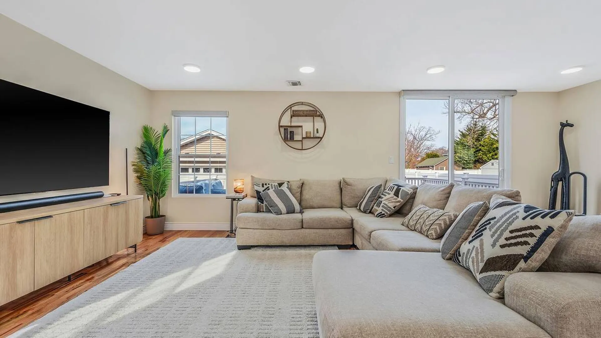 Property at 28 Vanderbilt Avenue, Babylon, NY 11702 23