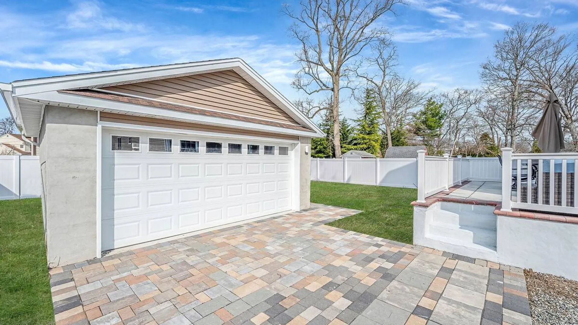 Property at 28 Vanderbilt Avenue, Babylon, NY 11702 39