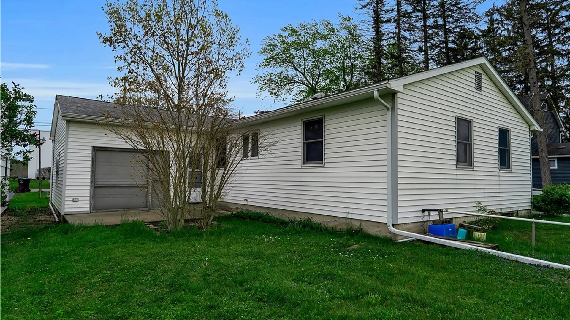 Property at 12 Flint Avenue, Newstead, NY 14001 31