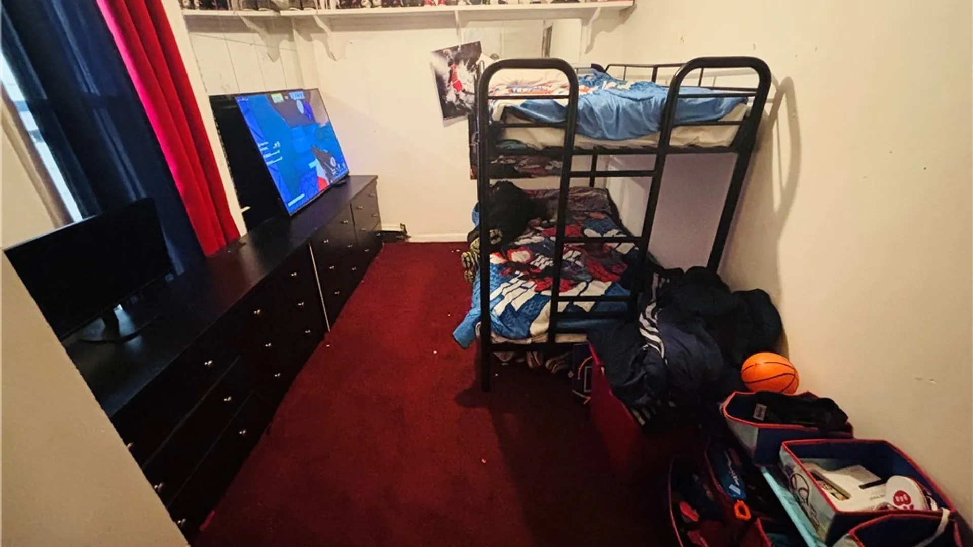 Property at 1148 Niagara Avenue, Niagara Falls, NY 14305 9