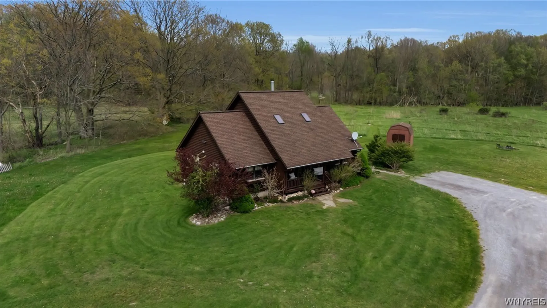 Property at 314 Bloomingdale Road, Alabama, NY 14001 41