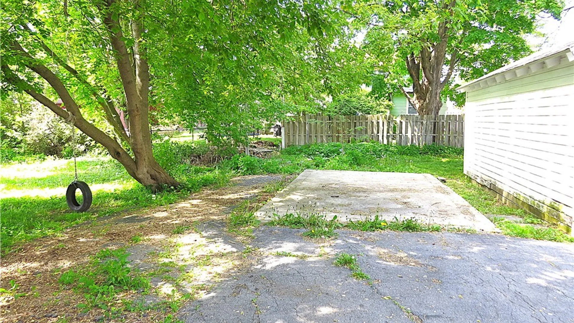 Property at 319 1/2 Pleasant Avenue, Herkimer, NY 13350 4