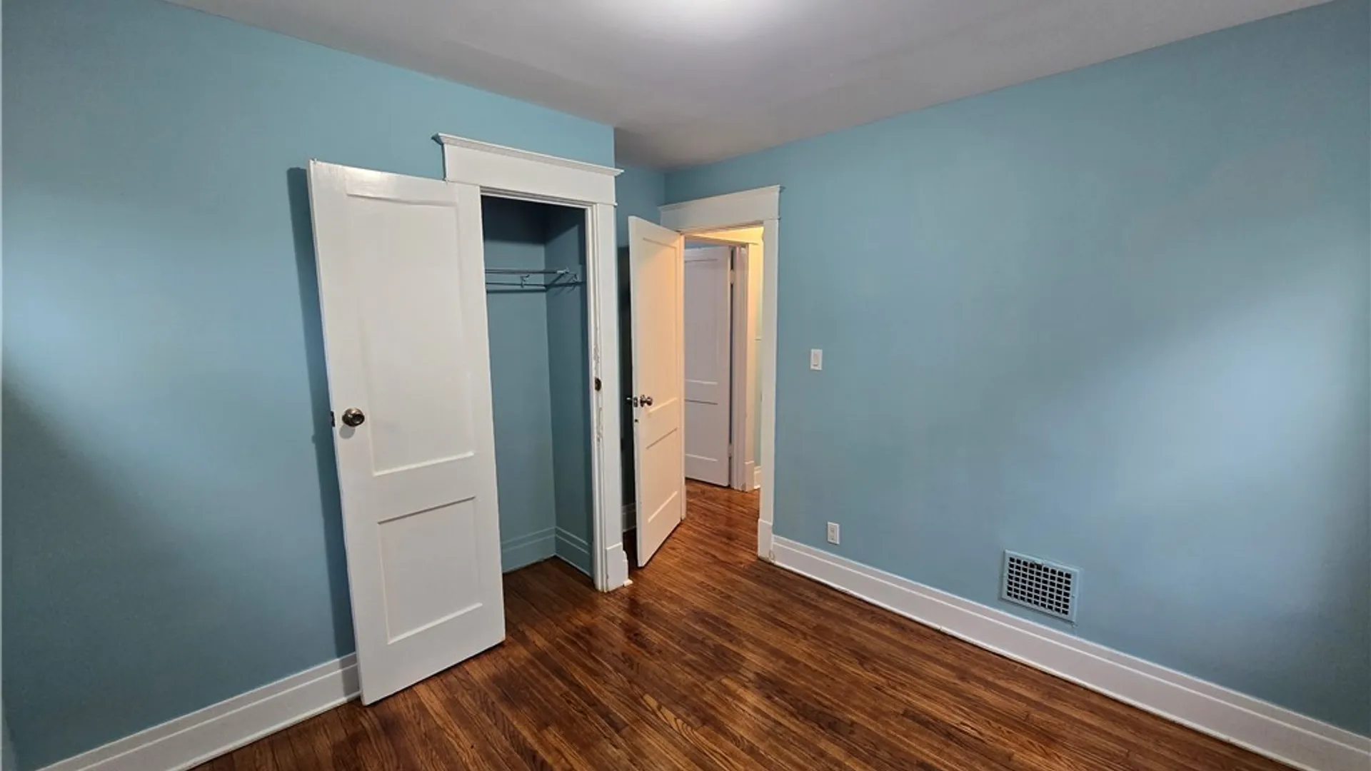 Property at 162 Bickford Avenue, Buffalo, NY 14215 14