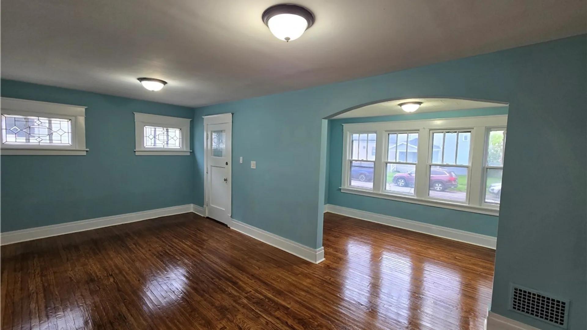 Property at 162 Bickford Avenue, Buffalo, NY 14215 5